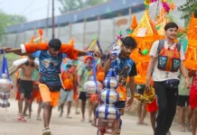 Haridwar Kanwar Yatra: हरिद्वार में कांवड़ की ऊंचाई पर प्रशासन सख्त, 6 फीट से बड़ी कांवड़ बेचने पर होगी कार्रवाई