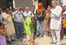 फरीदाबाद की भाटिया कॉलोनी में नई सीवर लाइन का निर्माण शुरू, 1,000 परिवारों को मिलेगी राहत