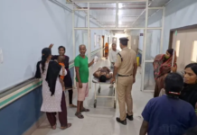 पत्नी को मनाने जा रहा युवक ट्रेन की चपेट में आया, दोनों पैर कटे, PMCH रेफर