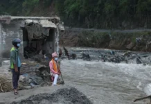 नेपाल में बाढ़ से तबाही, मृतकों की संख्या 626 पहुंची; भारत ने C-130 विमान से भेजी 10 टन राहत सामग्री