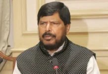 ‘आरक्षण का विरोध करने वालों पर हो देशद्रोह का केस’, रामदास आठवले का बड़ा बयान