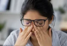 फोन-लैपटॉप ही नहीं, रोजमर्रा की ये आदतें भी कर सकती हैं आंखों को नुकसान, समय रहते बरतें सावधानी