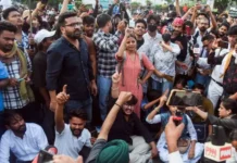 ‘भारत को अराजकता से बचाएं’, MIT-ऑक्सफोर्ड समेत दुनिया के 27 देशों के 400 से ज्यादा भारतीय मूल के शिक्षाविदों ने विरोध प्रदर्शनों की निंदा की